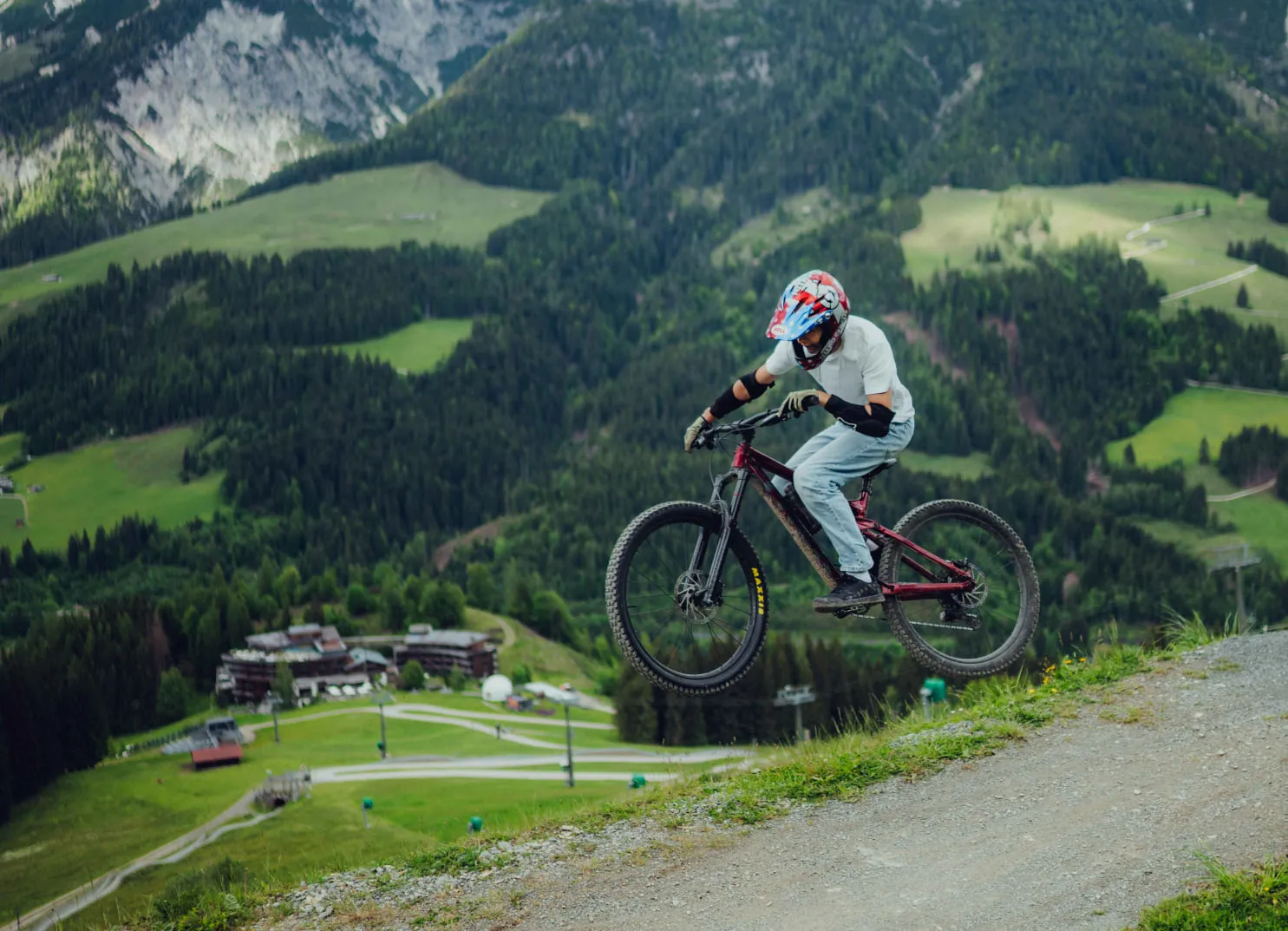 Sprung im Bikepark
