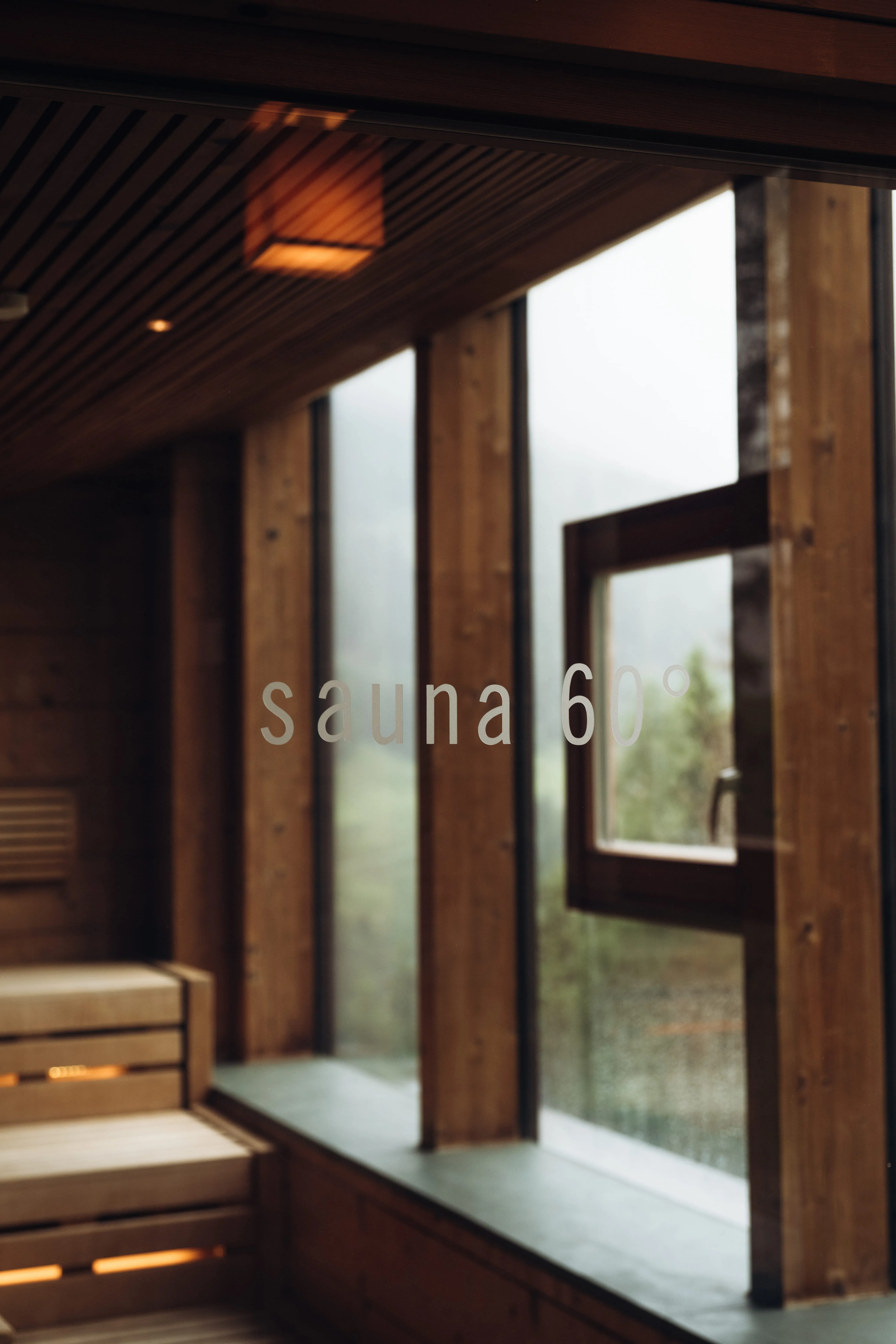 Türe der 60 Grad Sauna