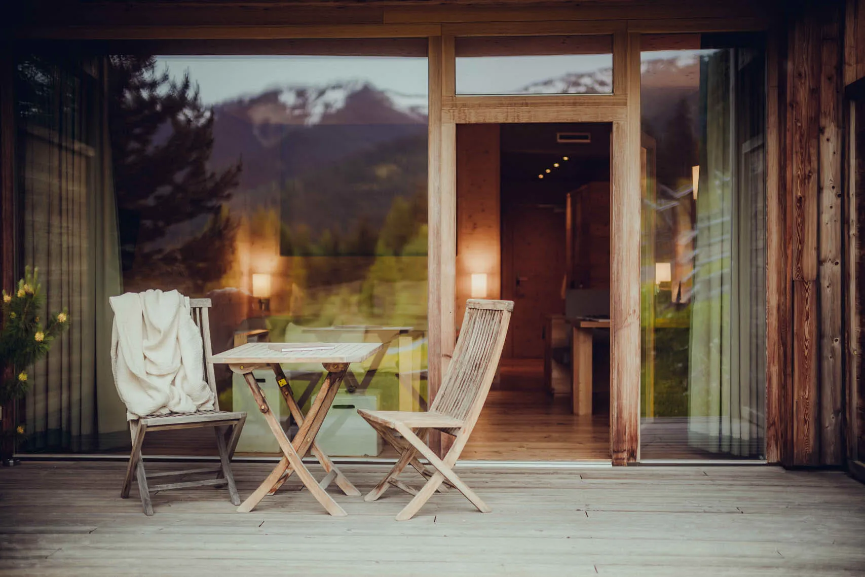 Hotelzimmer mit Terrasse